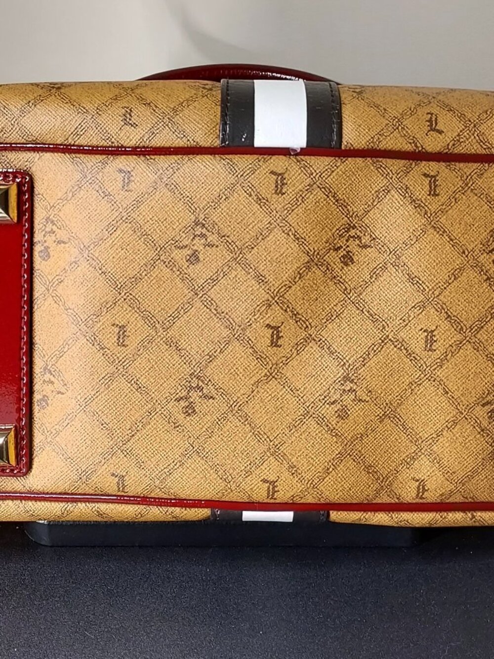 L.A.M.B. Gwen Stefani Burgundy Signature Satchel - NWOT - Picture 6 of 12